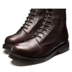 Solovair 8 Eye Derby Boot In Dark Brown Grain 7 Solovair 8 Eye Derby Boot In Dark Brown Grain -Blundstone || Sorel || Hunter Shop SV 551 DB SG 118 3 1100x