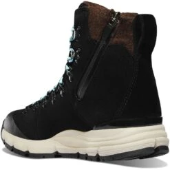 Danner Women's Arctic 600 Size Zip In Black/Spark Blue 8 Danner Women's Arctic 600 Size Zip In Black/Spark Blue -Blundstone || Sorel || Hunter Shop dan 67340 004 3 1100x